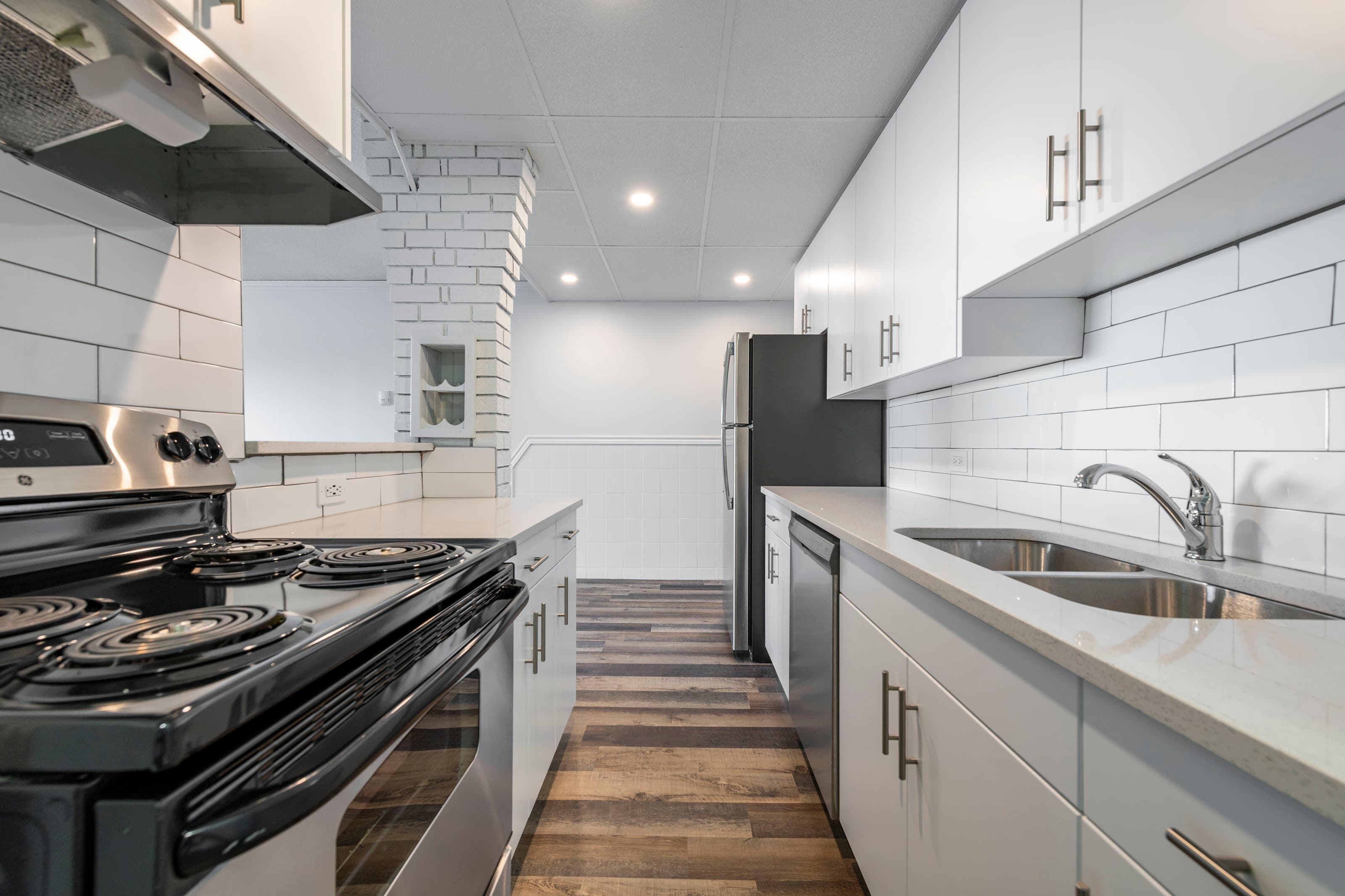 1 Bed + Den + 1 Bath, Layout A