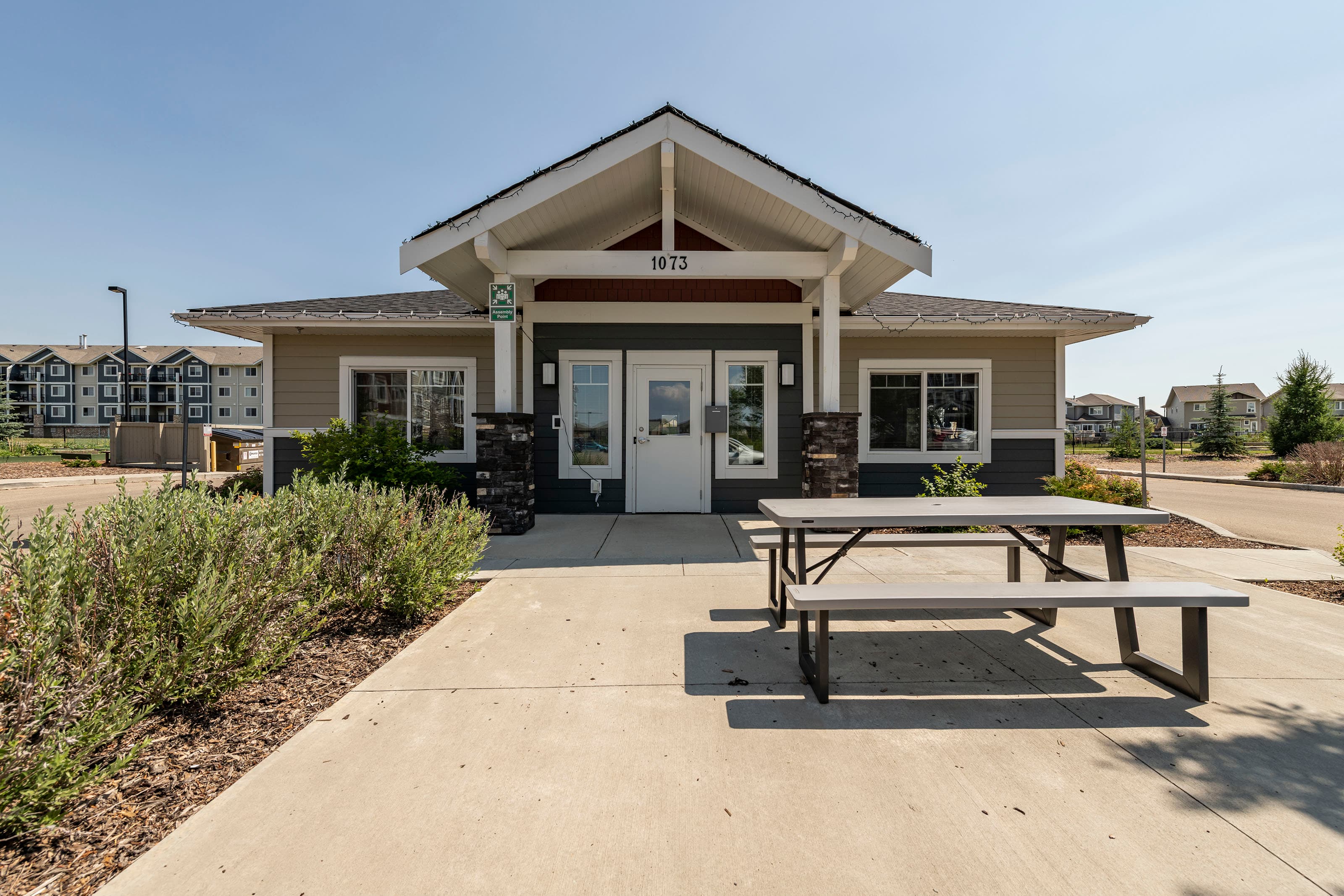 On-Site Fitness & Lounge
